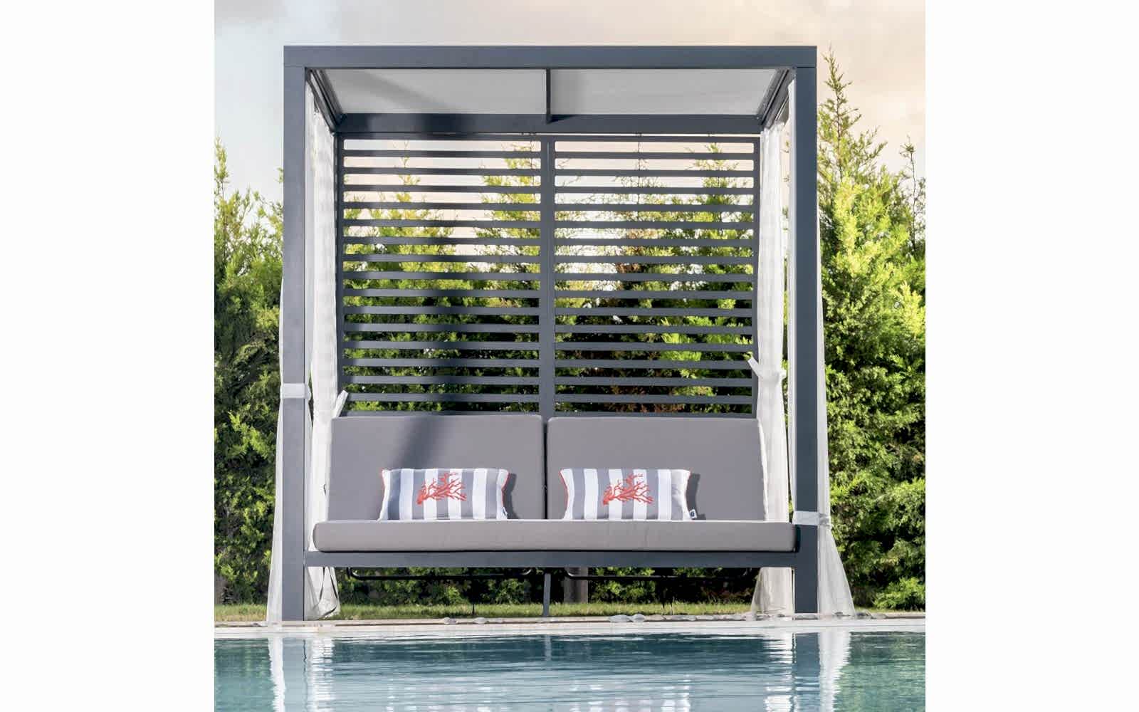 RIGA DAYBED